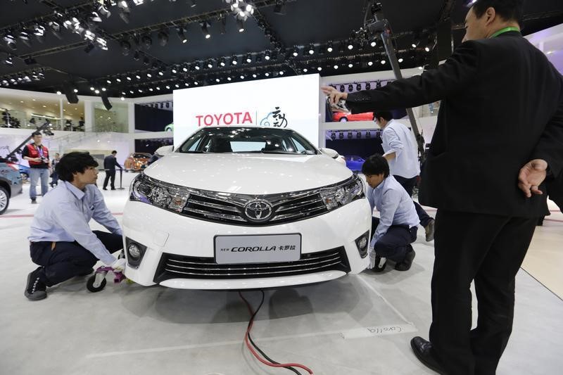 Japanese car makers cut parts prices in China after anti-monopoly probe