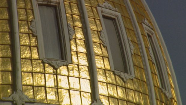 Finishing Touches For State Capitol Gold Dome