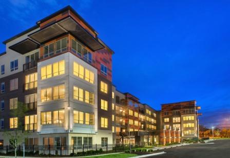 Holland Construction Services wraps construction on luxury apartment building …