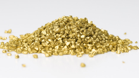 Thanks to drought, panning for gold is gaining popularity in California