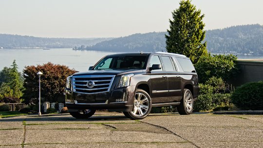 Video: A New Cadillac Escalade, Still Large and in Charge