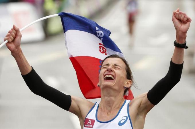 Lavillenie takes 3rd pole vault gold at Euros