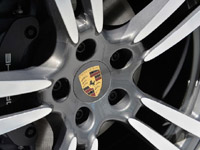 Porsche launches Cayenne Diesel Platinum