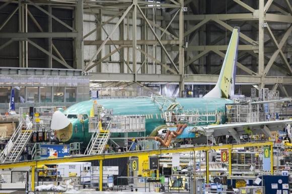 Boeing gets order for 82 planes