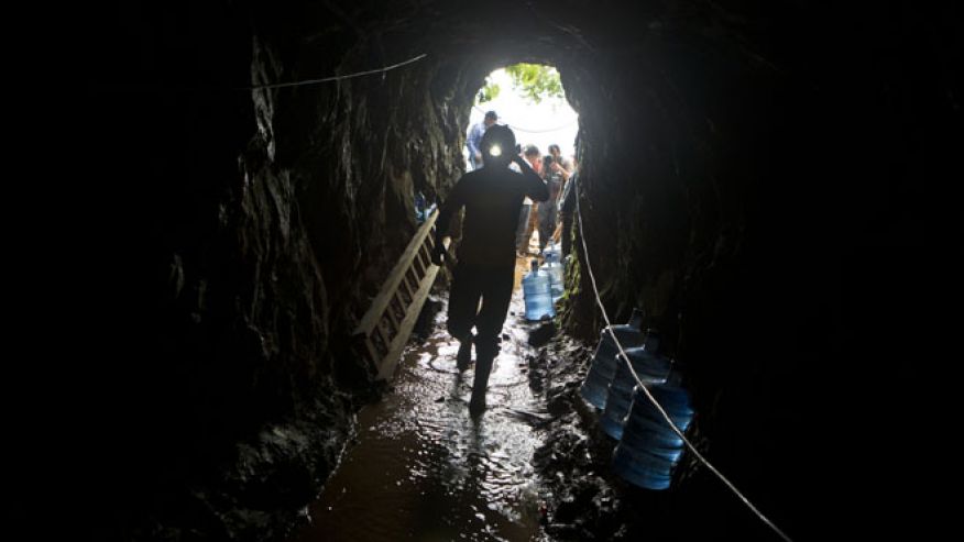 Nicaraguan gold mine collapse: 11 of 24 trapped miners rescued