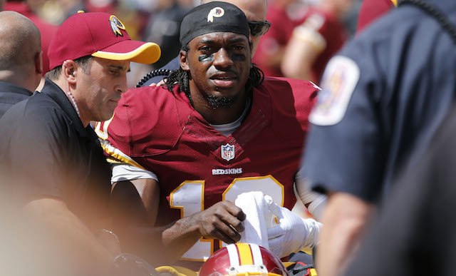 Another injury for RG3; Redskins top Jaguars 41-10