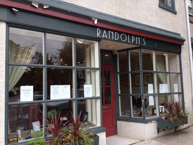 Randolph's jewelry store to close