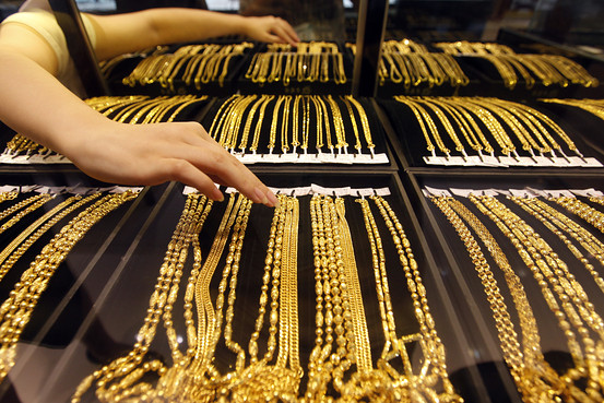 China Opens Gold Market to Foreigners Amid Price Ambition