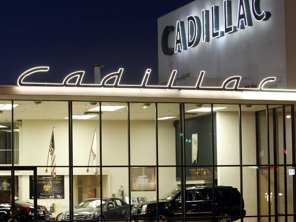 Cadillac To Introduce High-Tech, High-Luxury Model