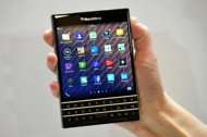 BlackBerry returns to biz user roots with new smartphone