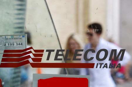 Telecom Italia says Fintech asks for extension on Argentina deal