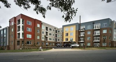 New upscale apartment complex opens near BB&T Ballpark in Winston-Salem