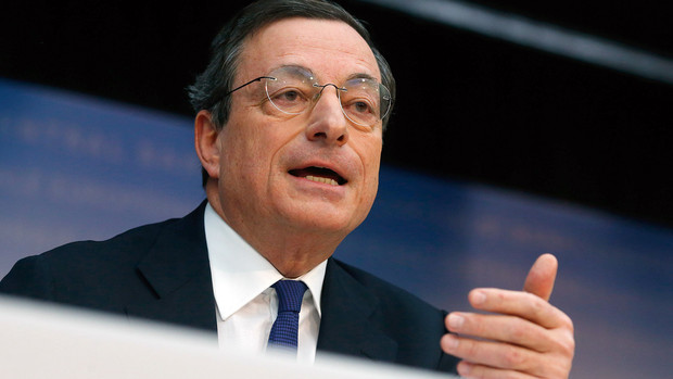 Draghi Devaluing Euro Cheers ECB as Inflation Seen Fading