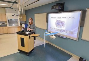 Niagara Falls officials, students show off new STEM classrooms