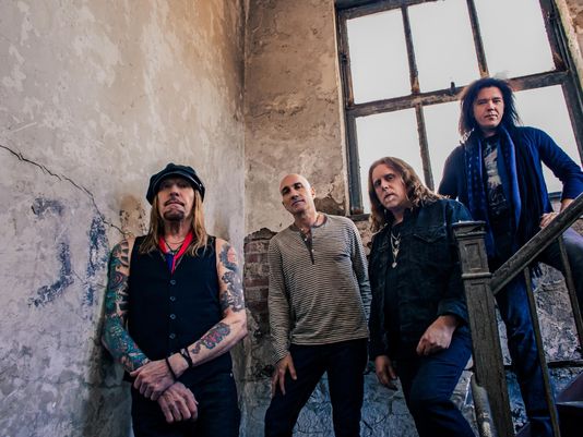 After 20 years, Gov't mule is still getting gritty