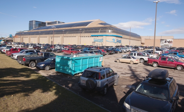 New West Edmonton Mall wing next to water park would house luxury retailer