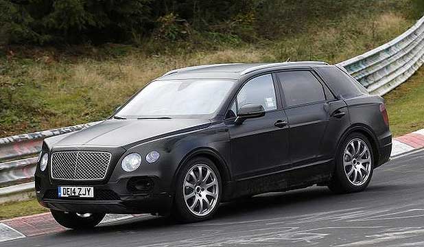 Bentley SUV spied at the 'Ring'