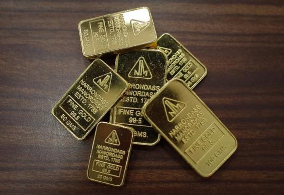 Chinese gold buying picks up after holiday; Indian premiums rise