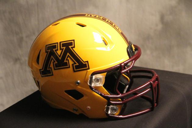 Pregame: Gophers break out gold helmets