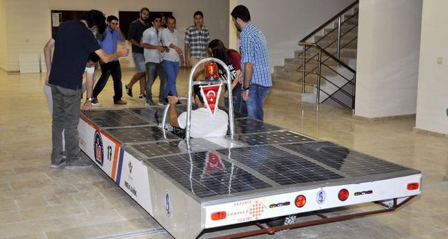 Portacar: Antalya's solar powered car made from recycled orange squeezing …