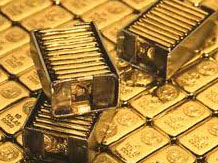 Gold Imports by India Seen Rising More Than Fourfold Last Month