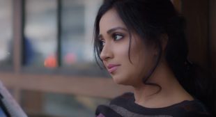 Nah Woh Main Lyrics by Shreya Ghoshal