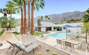Palm Springs villa rentals Book Online