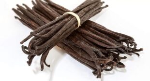 Purchase Vanilla Beans to Prepare Baked Dishes and Add in Beauty Products