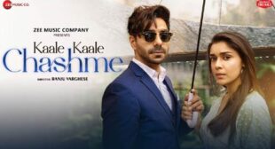 Kaale Kaale Chashme Lyrics by Stebin Ben