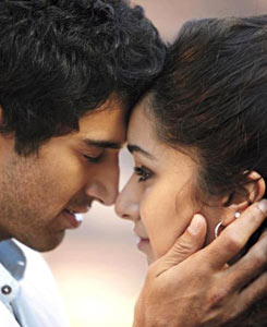 Sun Raha Hai Na Tu Lyrics – Aashiqui 2